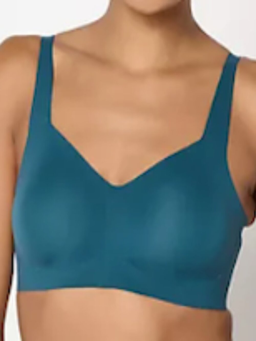 Evelyn & Bobbie Beyond Seamless Wirefree Bra